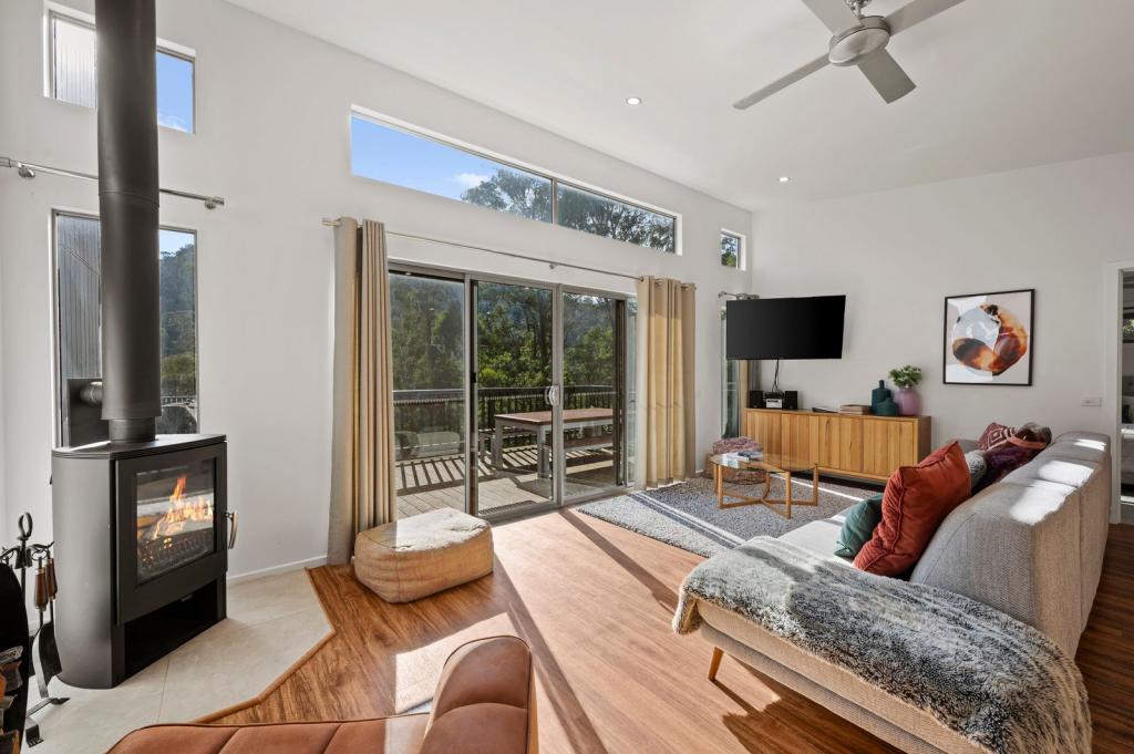 24 Christensen St, Sawmill Settlement, VIC 3723