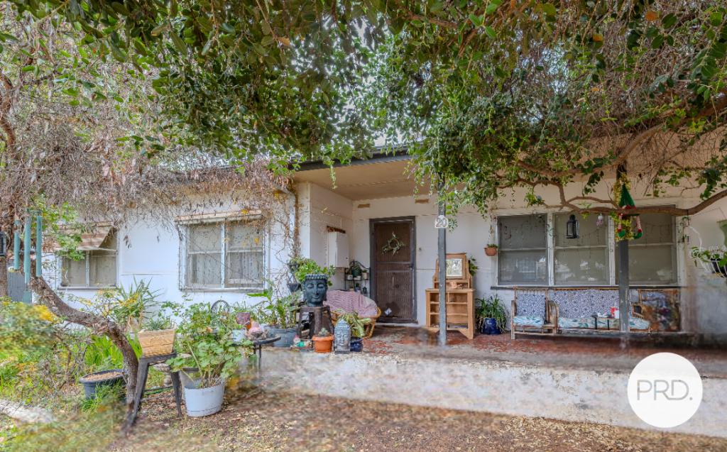 20 Mitchell Ave, Dareton, NSW 2717