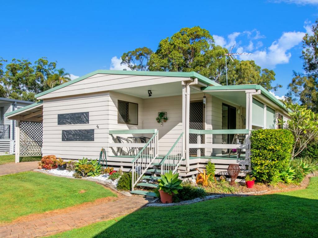 44/530 Pine Ridge Rd, Coombabah, QLD 4216