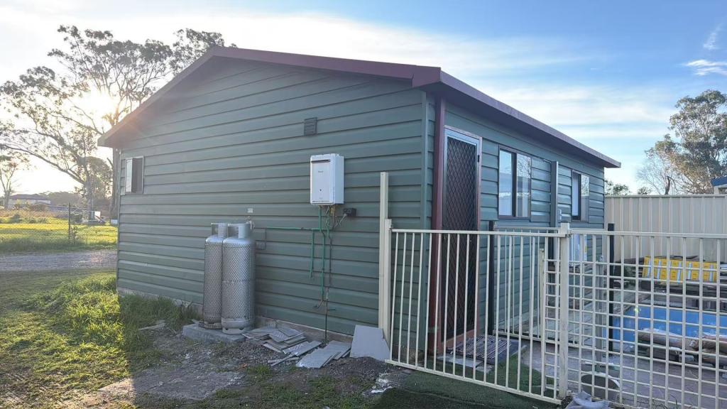 Granny E/274 Eighth Ave, Llandilo, NSW 2747