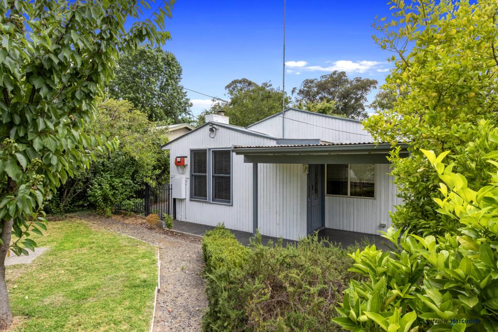 6 Hillside Ave, Eildon, VIC 3713