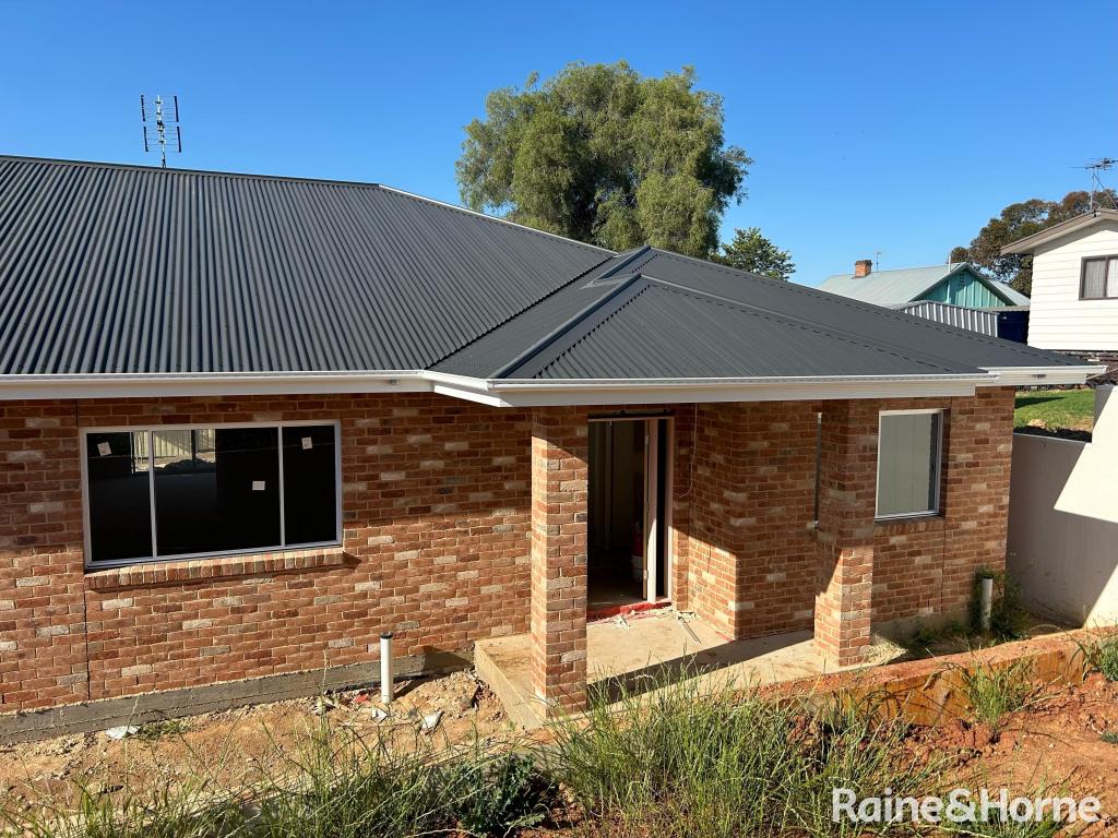 34 - 36 Edwards St, Young, NSW 2594