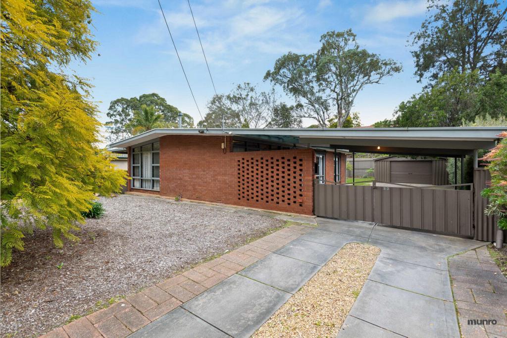 33 Amanda Dr, Surrey Downs, SA 5126