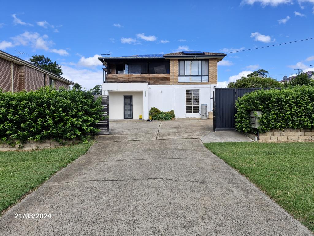 34 Foreman St, Glenfield, NSW 2167