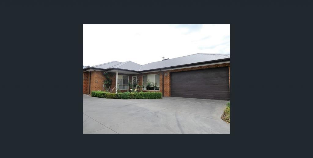 13/97b Barry St, Romsey, VIC 3434