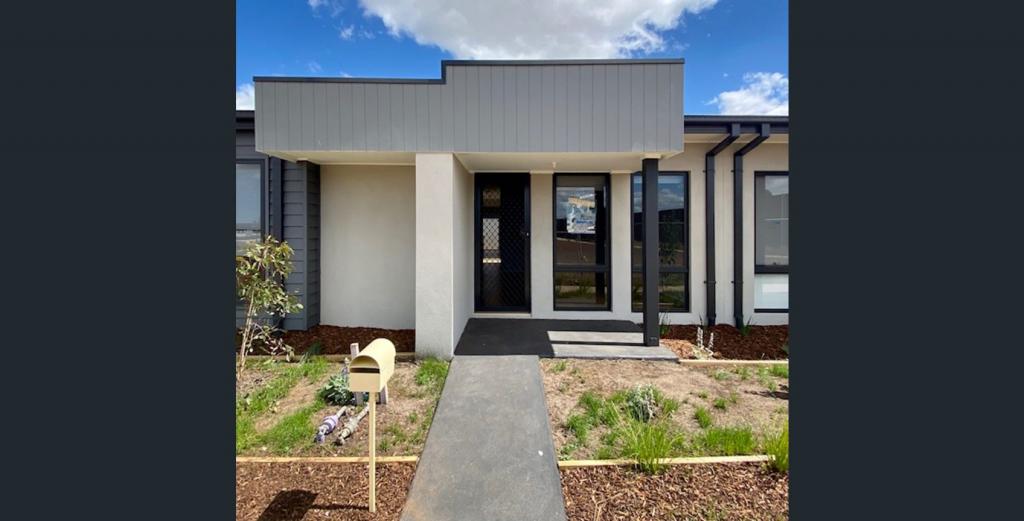 20 Donnington Walk, Thornhill Park, VIC 3335