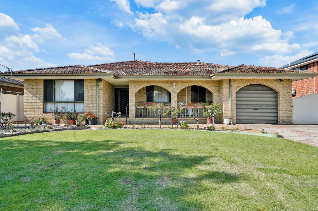 10 Bauer St, Cannington, WA 6107