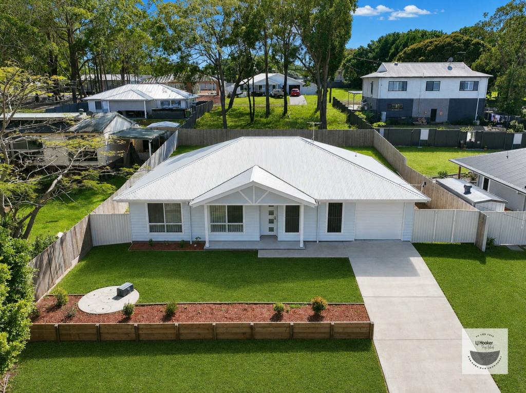 13 Bradman St, Russell Island, QLD 4184