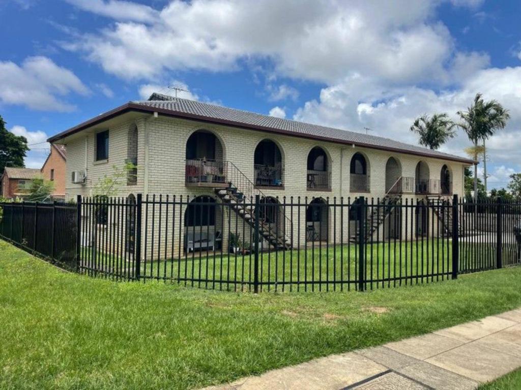 4/2b Andrew St, Kallangur, QLD 4503