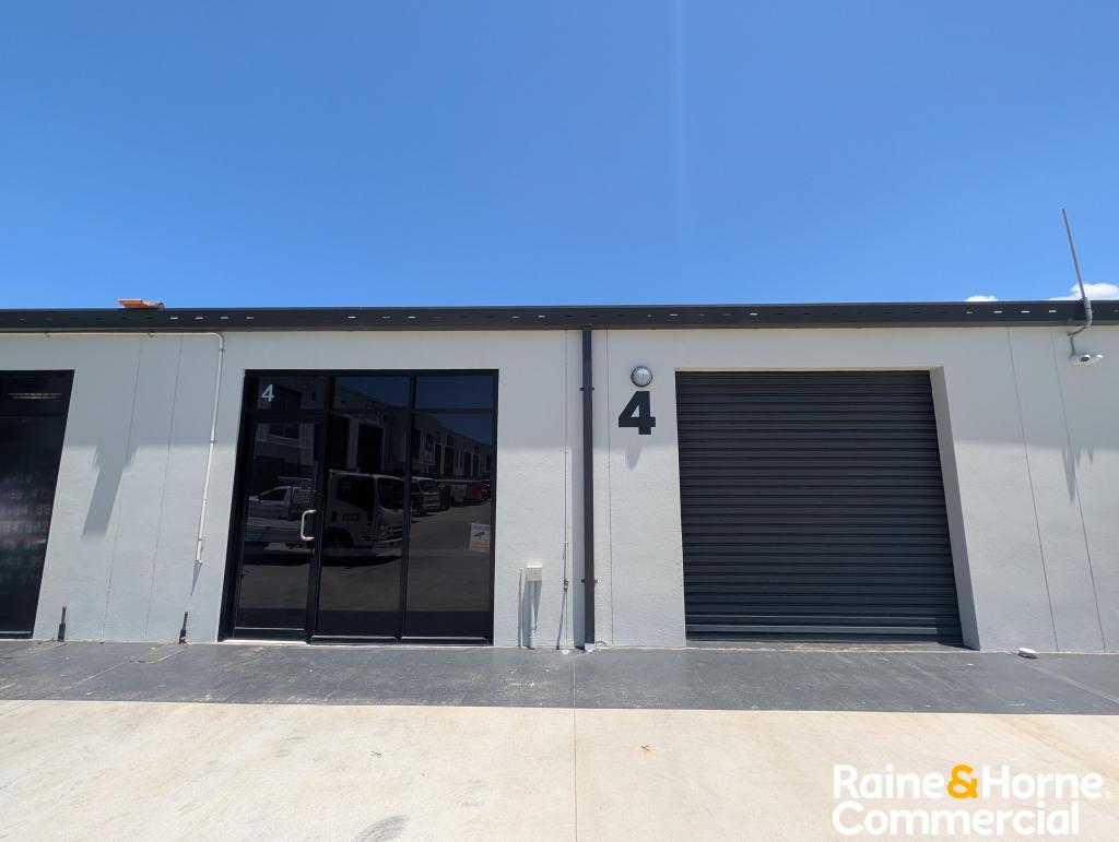 4/483 NEWMAN RD, GEEBUNG, QLD 4034