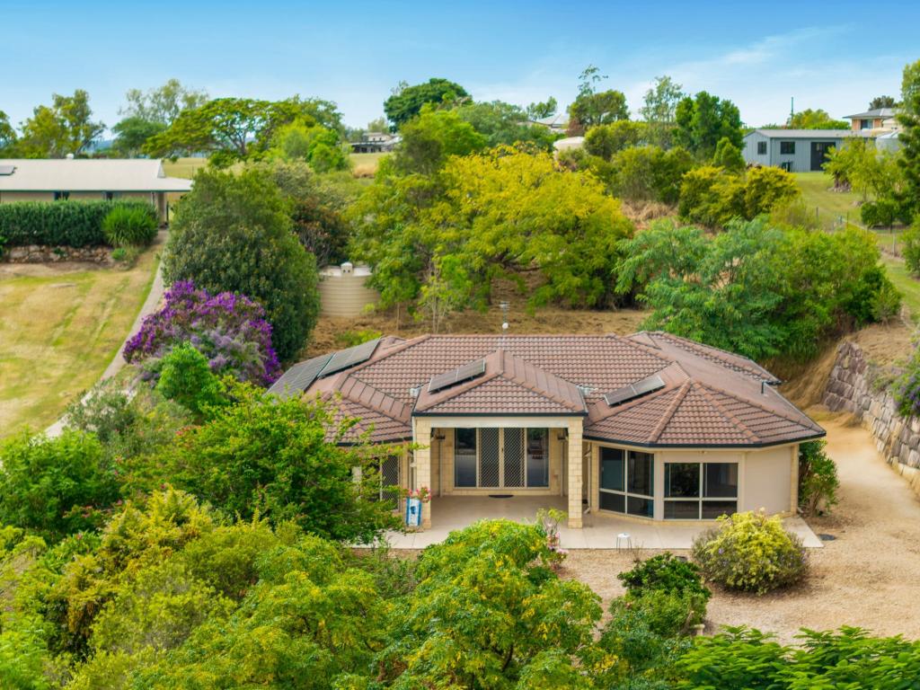 26 Heron St, Laidley Heights, QLD 4341