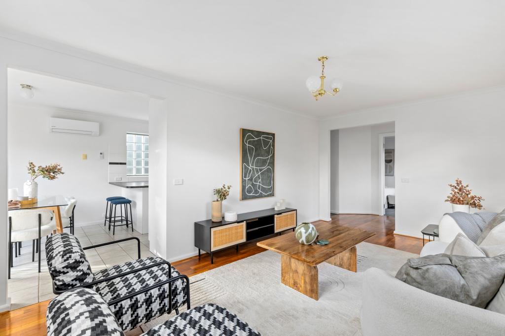 11/111 Martins Lane, Viewbank, VIC 3084