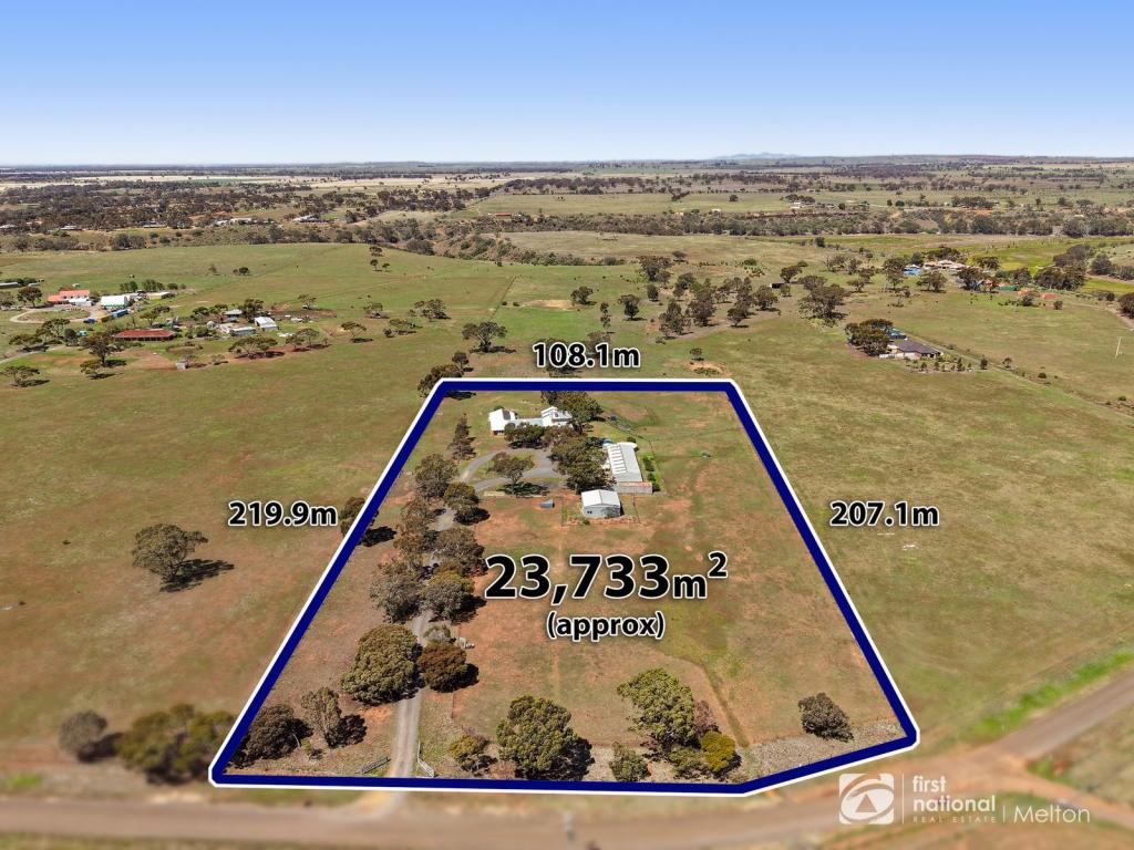 28-32 Brooklyn Park Dr, Brookfield, VIC 3338