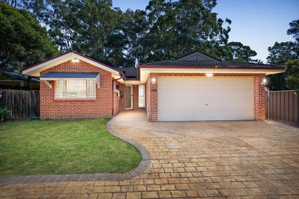 25b Barker St, Cambridge Park, NSW 2747