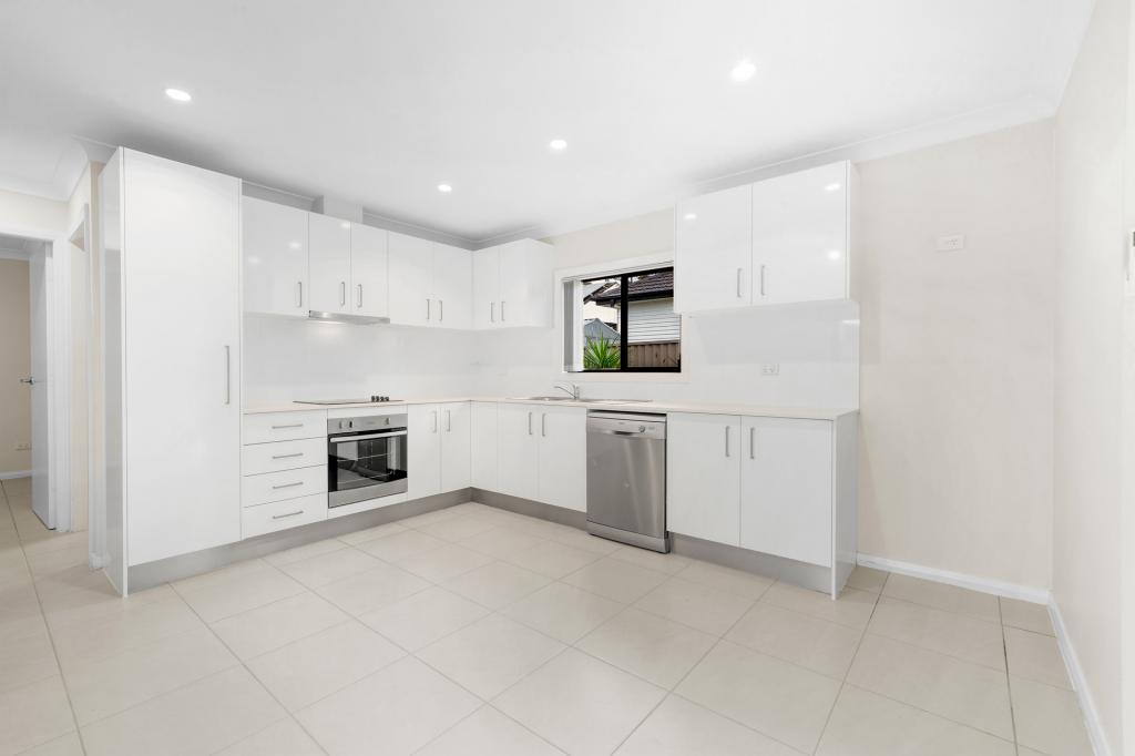 11a Tabali St, Whalan, NSW 2770