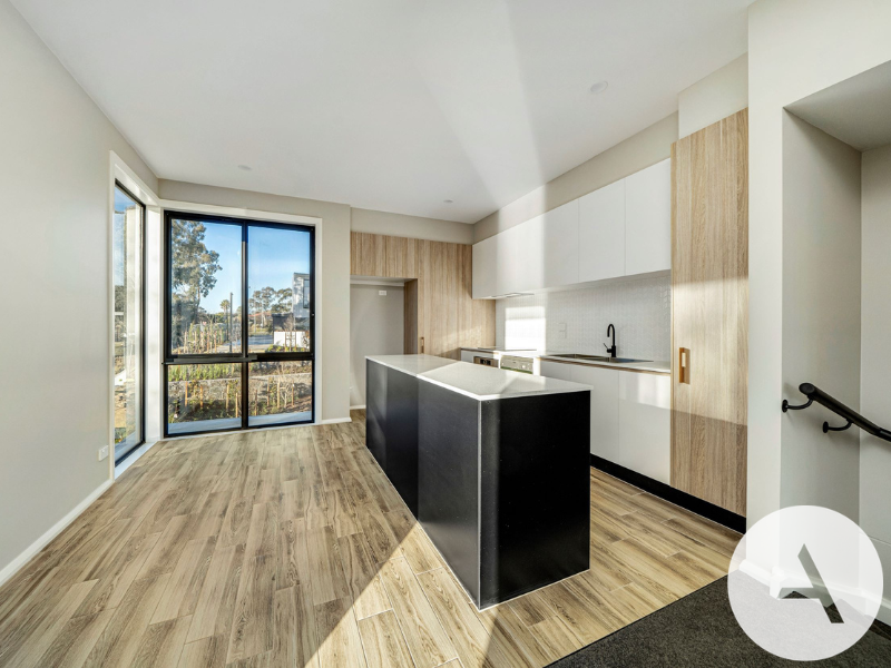 28/6 Ellison Harvie Cl, Greenway, ACT 2900