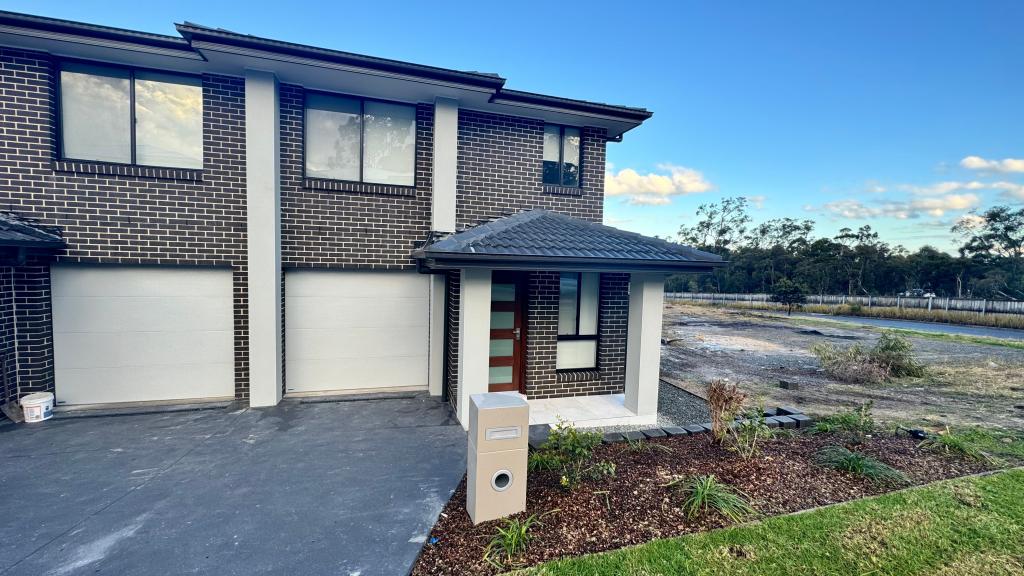 138a Estelville Cct, Cameron Park, NSW 2285