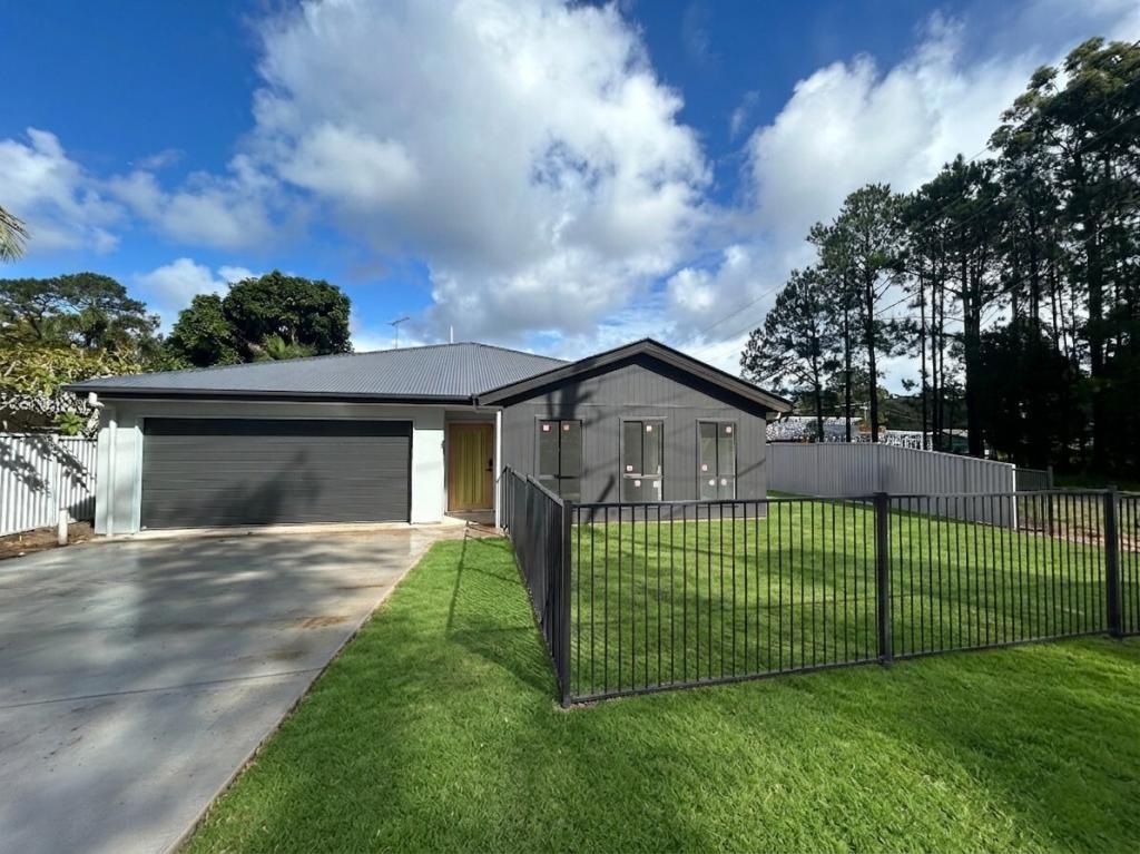 84 Kings Rd, Russell Island, QLD 4184