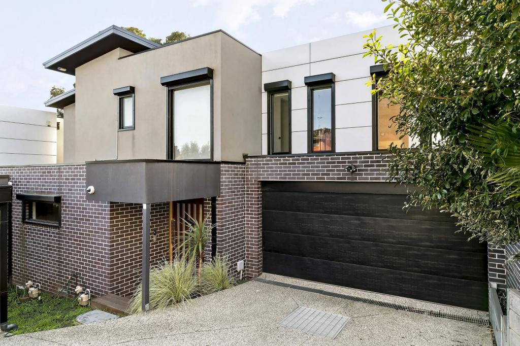 2/1 DEIDRE CT, AIRPORT WEST, VIC 3042