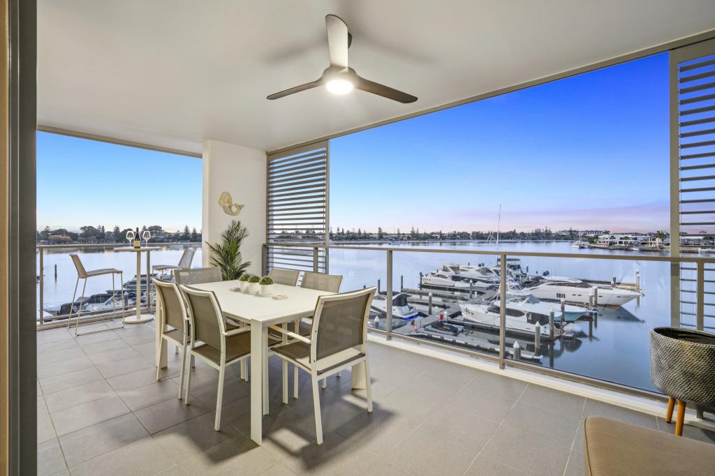 2303 Ephraim Island, Paradise Point, QLD 4216