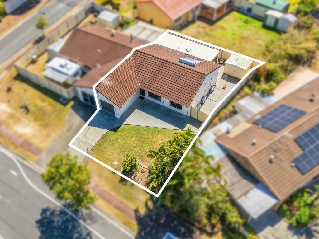 1/76 Village Way, Oxenford, QLD 4210
