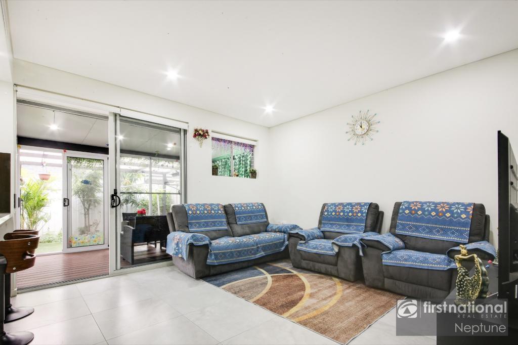 7/213 TARGO RD, GIRRAWEEN, NSW 2145