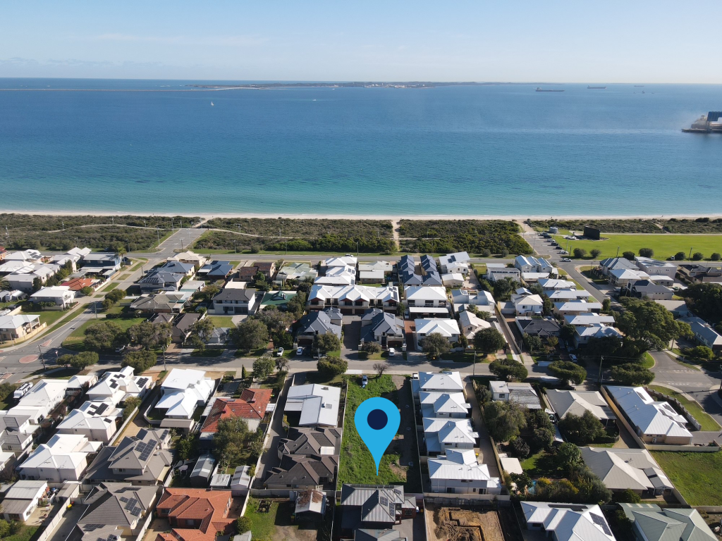 179d Kent St, Rockingham, WA 6168