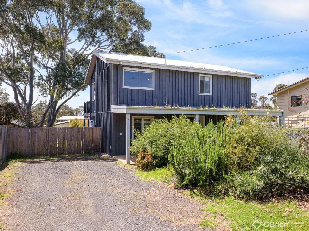 7 Gurnard Ave, Ventnor, VIC 3922