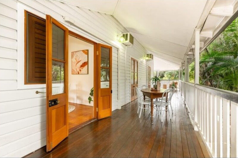 42 Queens Rd, Hermit Park, QLD 4812