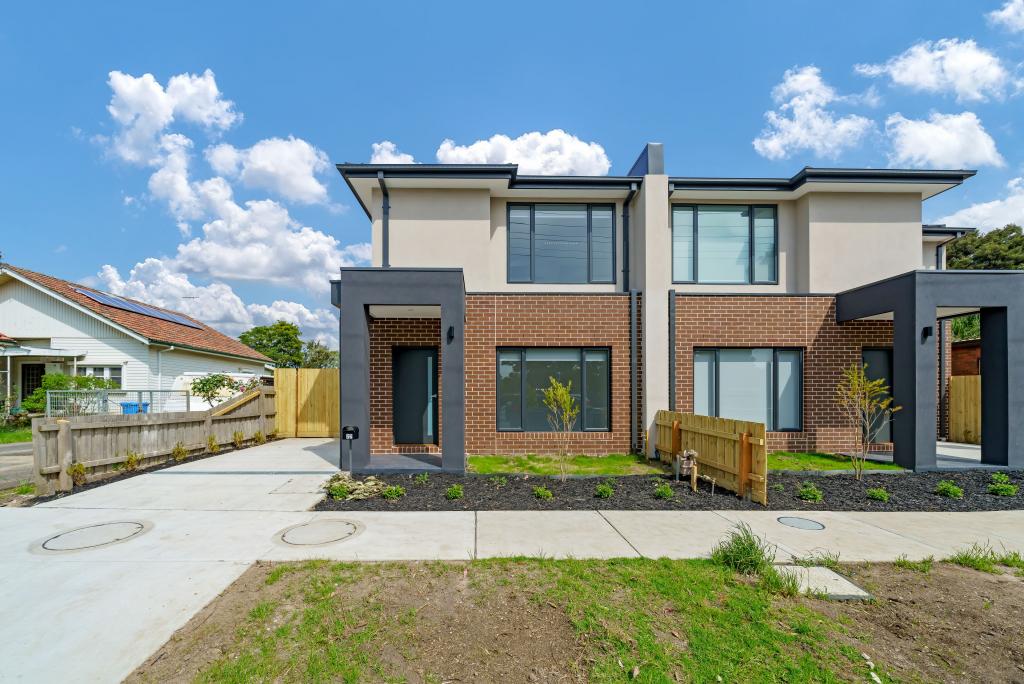 27 Mclaren Ave, Cranbourne, VIC 3977