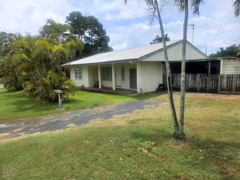 318 Torquay Tce, Torquay, QLD 4655