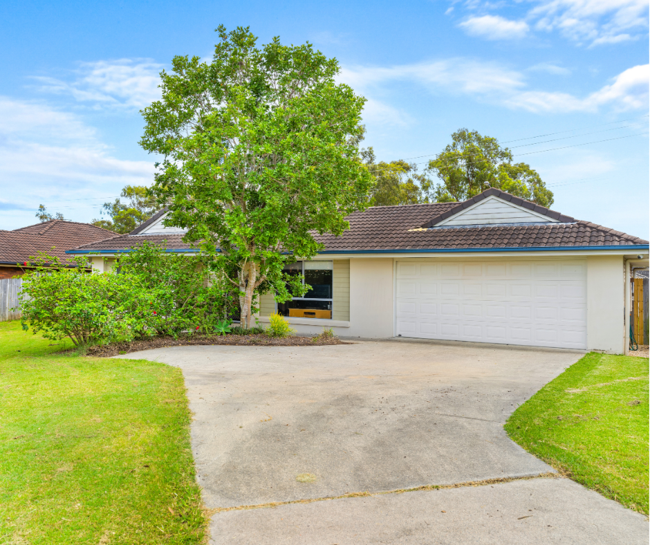 10 Somerwil Cres, Bellbird Park, QLD 4300