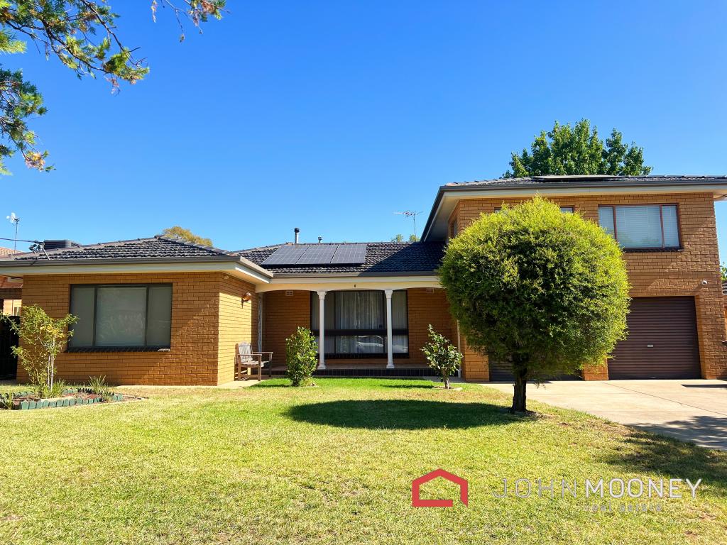 6 Fraser St, Mount Austin, NSW 2650