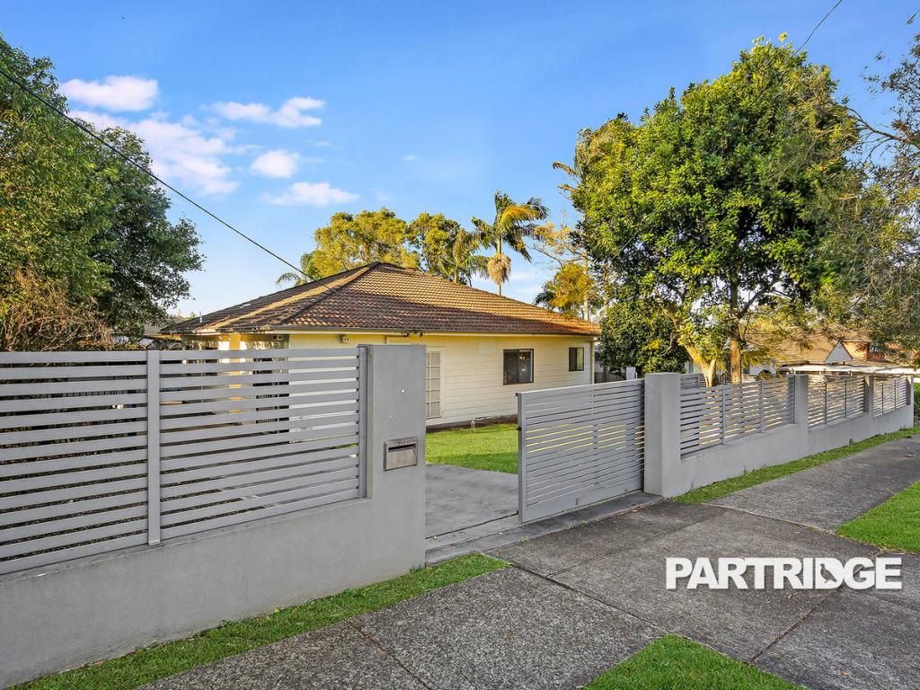 12 Lanhams Rd, Winston Hills, NSW 2153