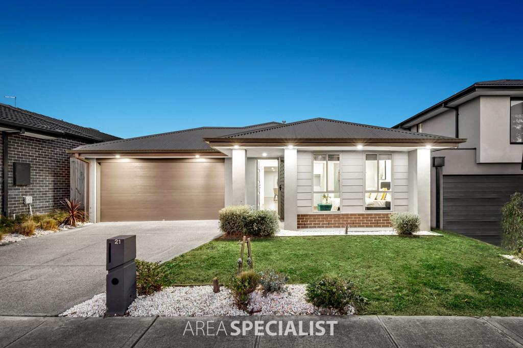 21 BLACKSMITH WAY, CLYDE NORTH, VIC 3978
