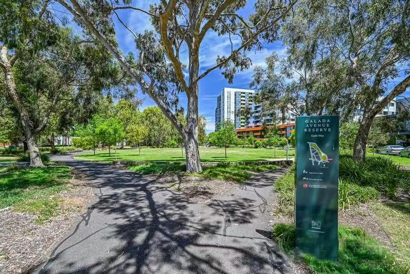 1008/91 Galada Ave, Parkville, VIC 3052