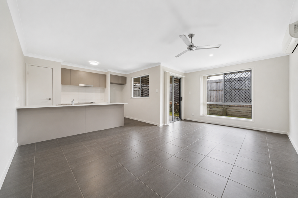 16 Haywood Way, Flagstone, QLD 4280