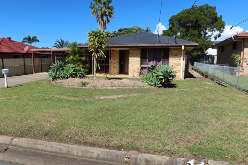 17 Waterton St, Clontarf, QLD 4019