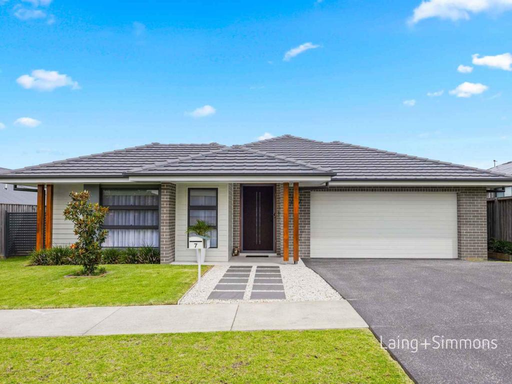 7 Backler St, Thrumster, NSW 2444