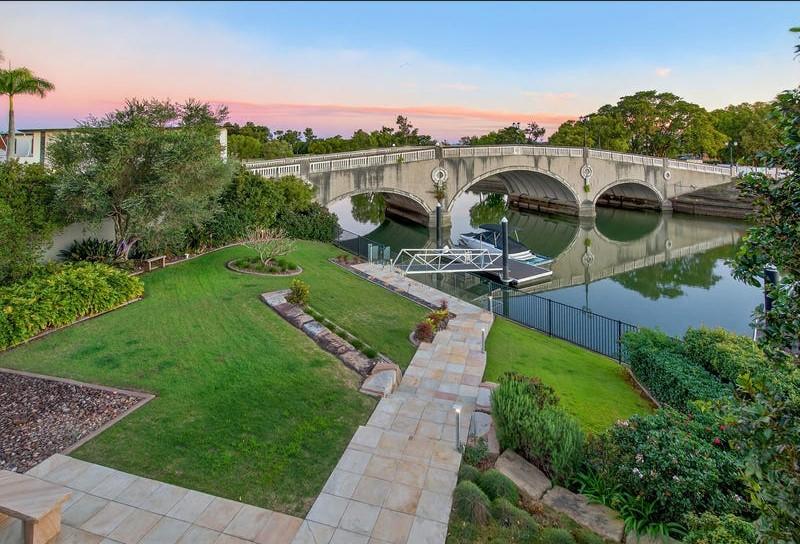 7426 Ellensbrook Dr, Hope Island, QLD 4212