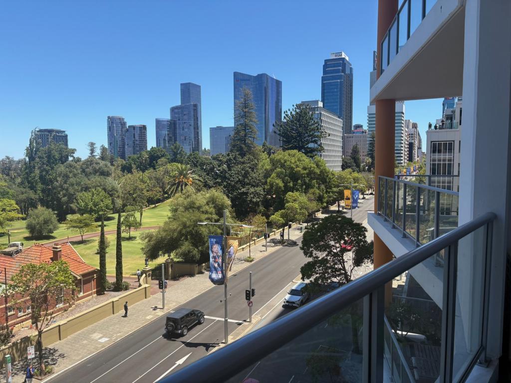 17/22 ST GEORGES TCE, PERTH, WA 6000