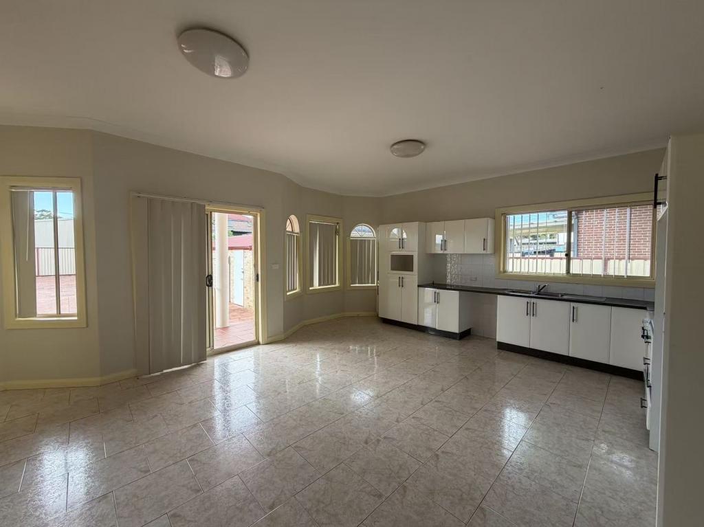 15 Pine Rd, Auburn, NSW 2144