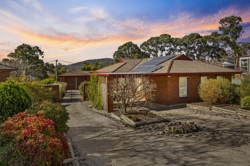 7 Rounsevell St, Kambah, ACT 2902