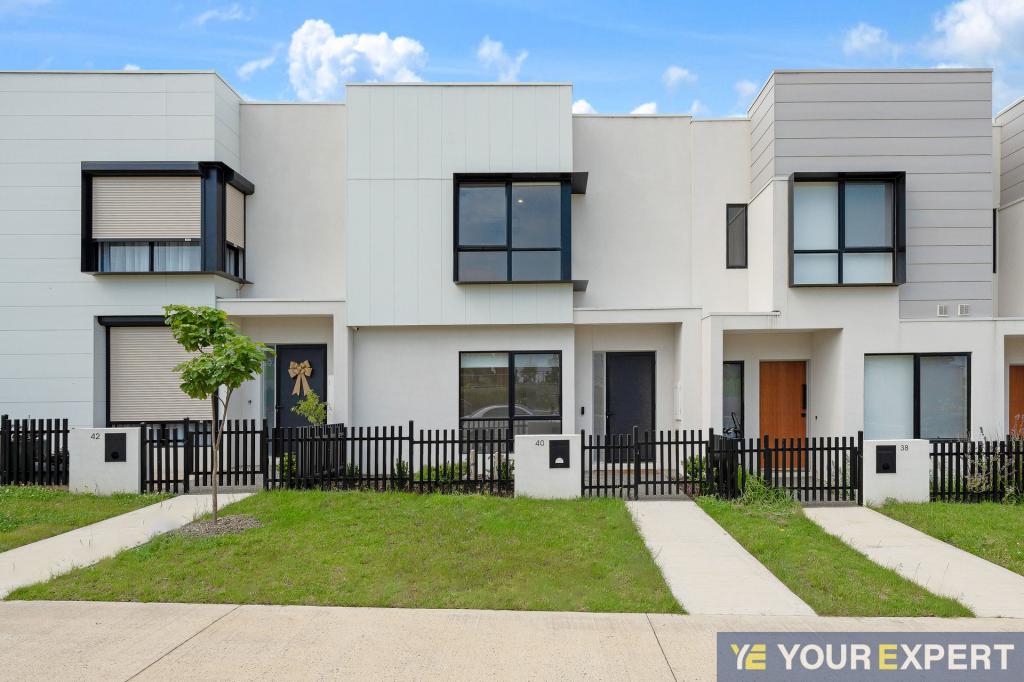 40 Carnival Bvd, Berwick, VIC 3806