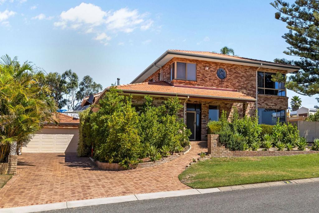 2 Radbourn St, Marmion, WA 6020