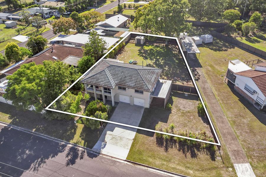 21 SUFFIELD DR, YAMANTO, QLD 4305