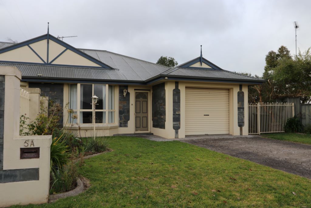 2/5A WILLIAM ST, MOUNT GAMBIER, SA 5290