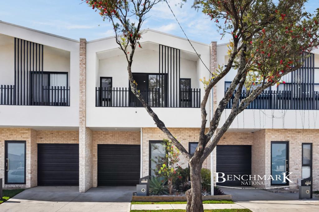 43b Craig Ave, Moorebank, NSW 2170