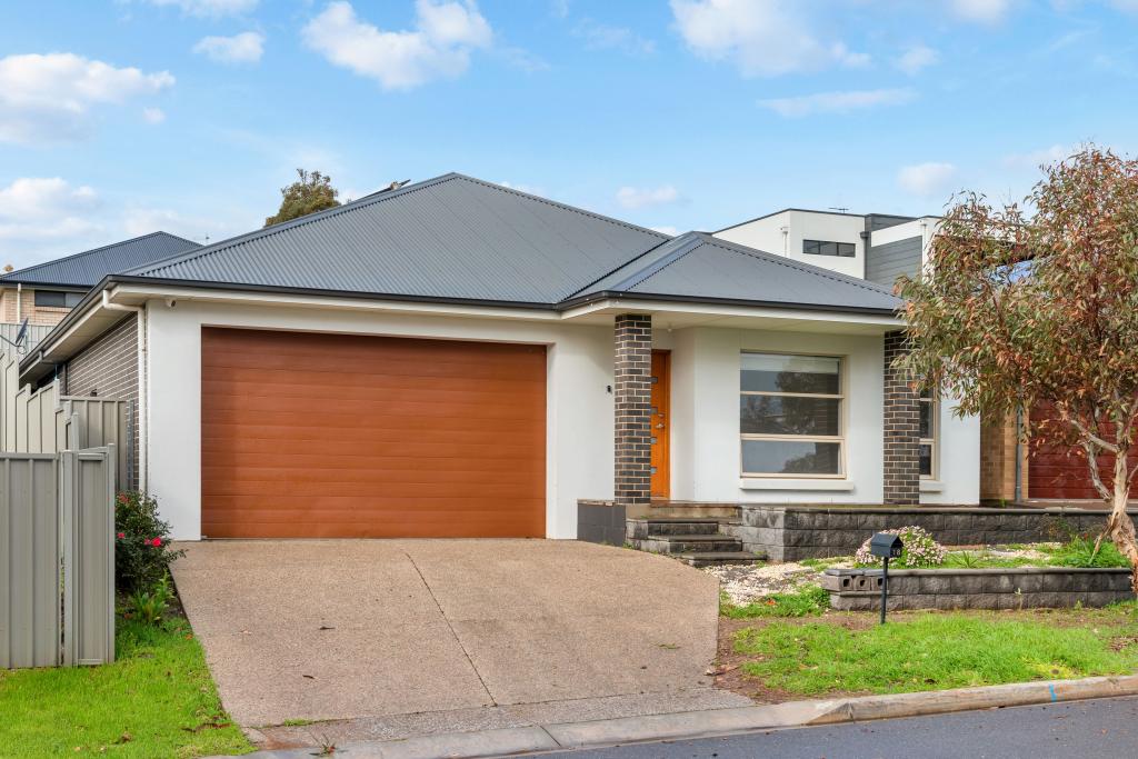 18 Oliphant Rd, Seaford Heights, SA 5169