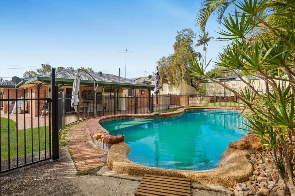 5 EYRE AVE, PETRIE, QLD 4502